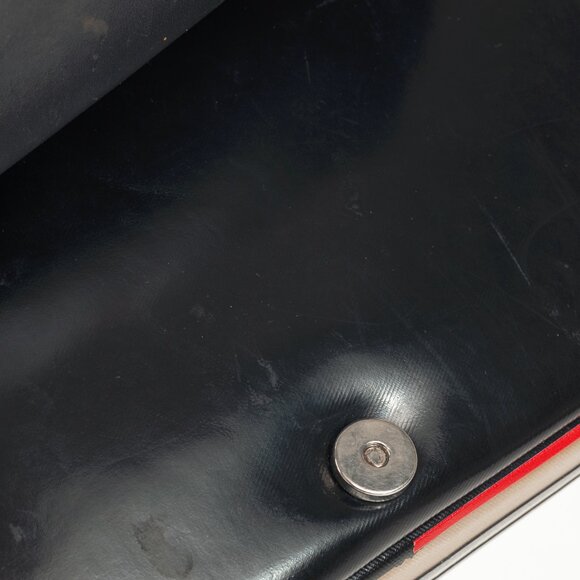 Burberry Lola Small Black Quilted Leather Icon-Stripe Shoulder Bag - Picture 11 of 13